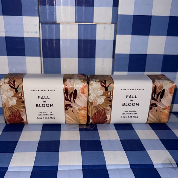 Bath & Body Works Bath & Body New Two Bath And Body Works Fall In Bloom Soaps Poshmark